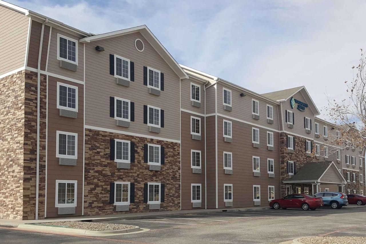 Woodspring Suites Midland Exteriér fotografie