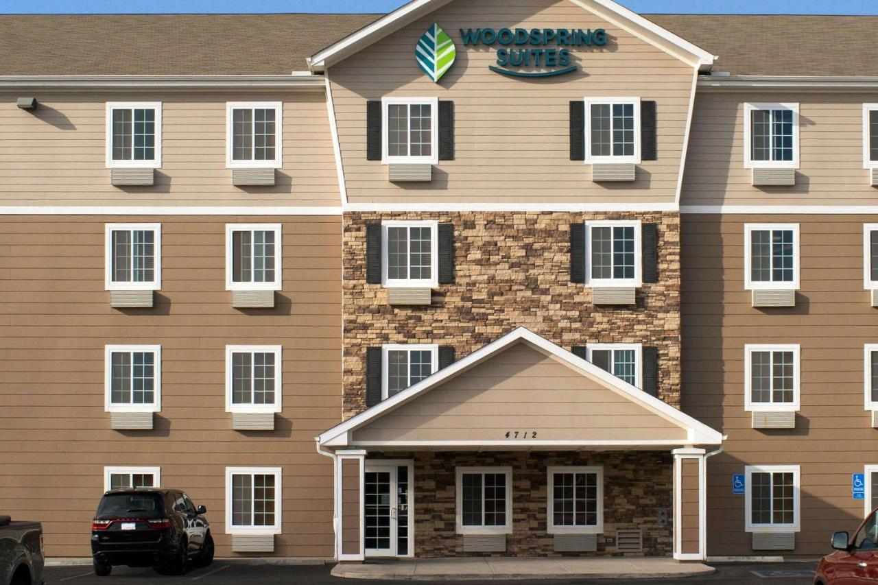 Woodspring Suites Midland Exteriér fotografie