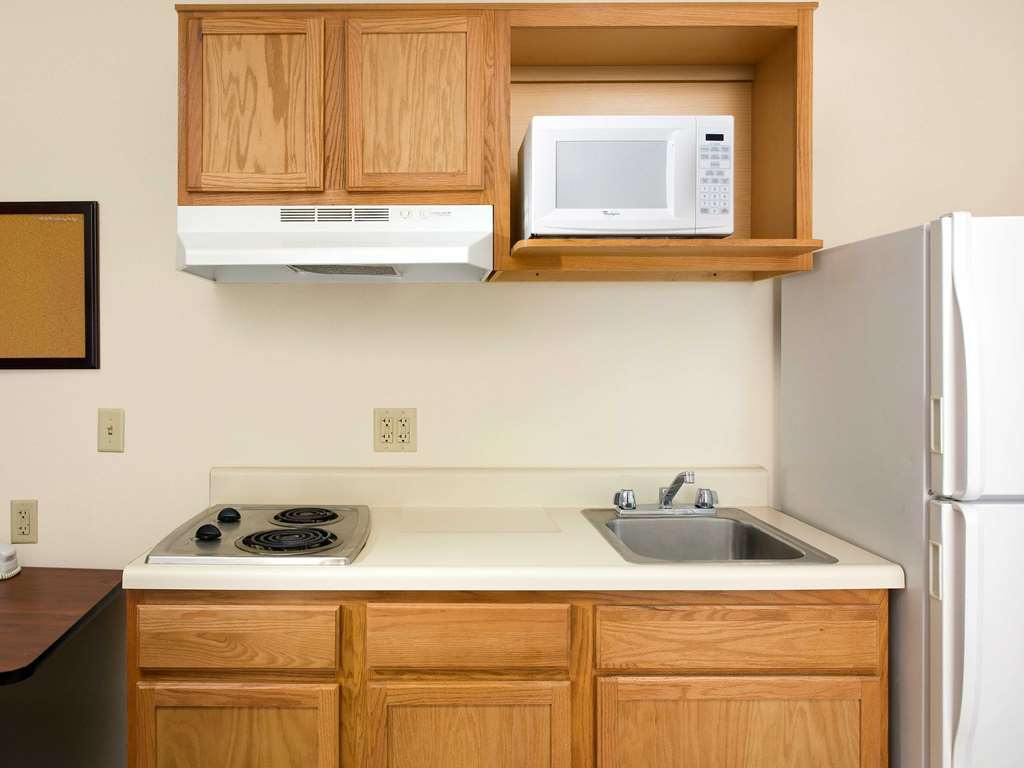 Woodspring Suites Midland Pokoj fotografie
