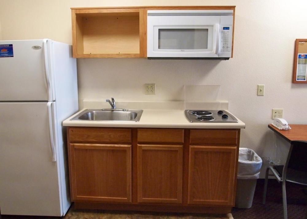 Woodspring Suites Midland Exteriér fotografie